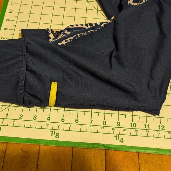 EUC Janji Capri Leggings WS blue & white - Picture 8 of 9